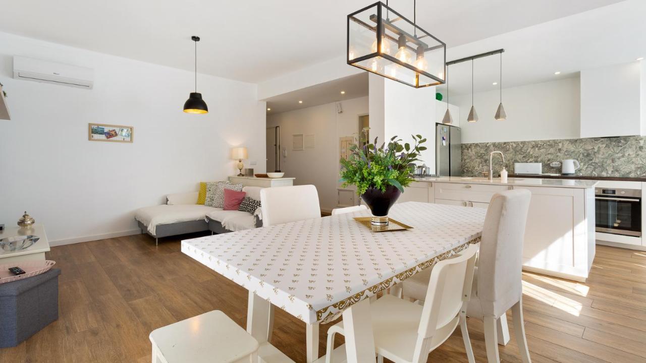 Faro Getaway W/ Big Balcony By Lovelystay Zewnętrze zdjęcie